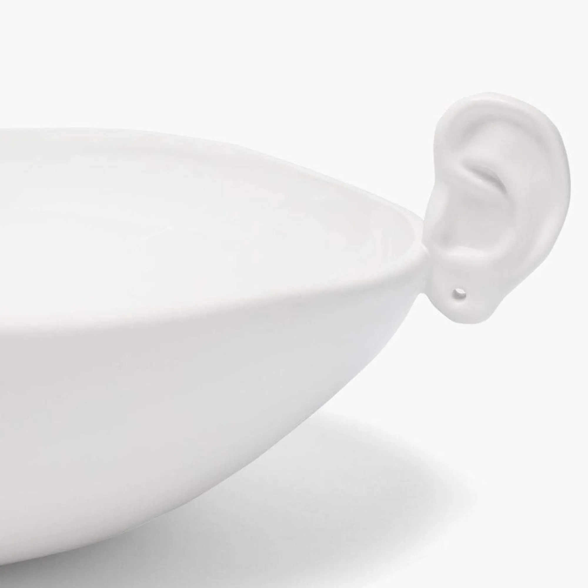 Anissa Kermiche Bol D'Oreille A Bruit Blanc