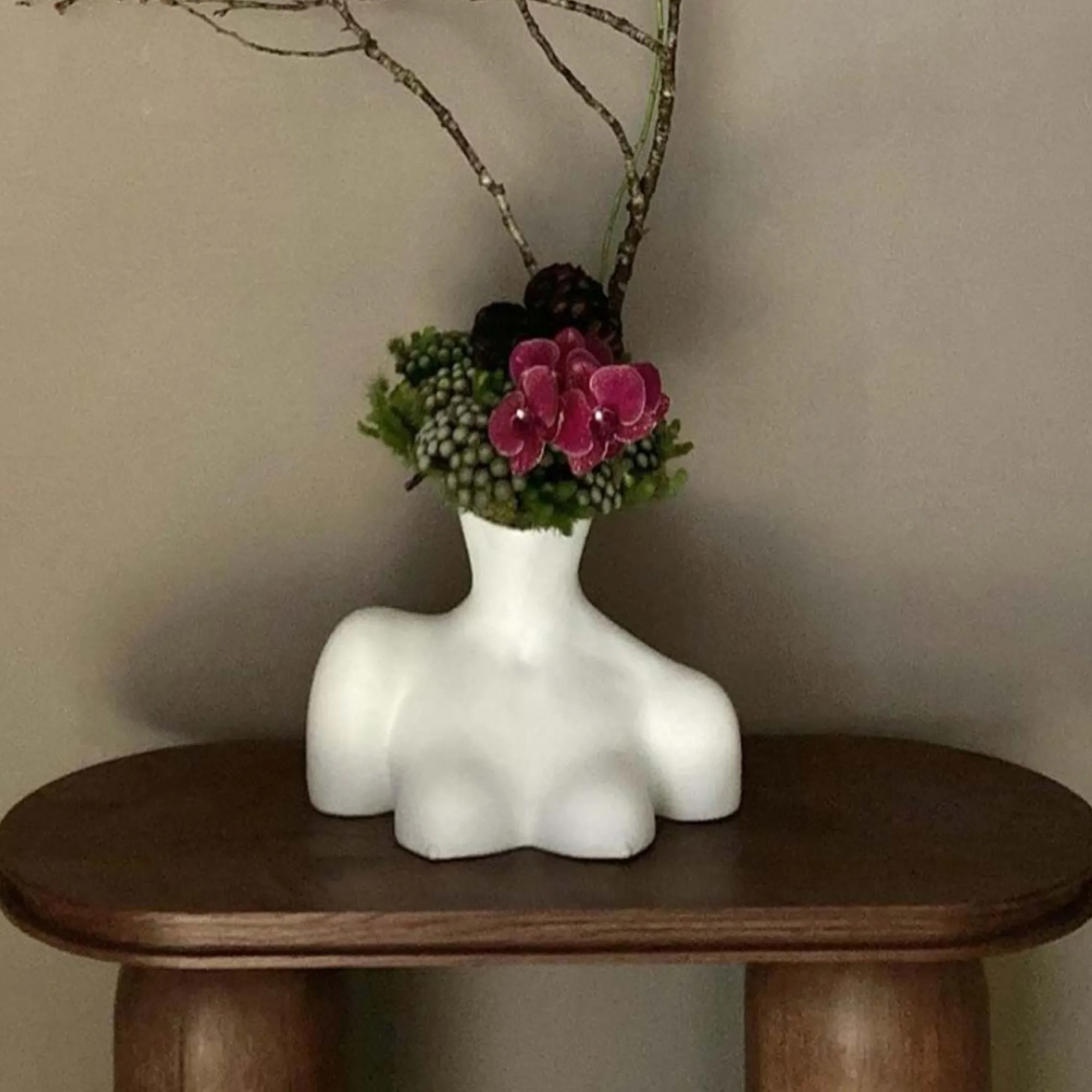Anissa Kermiche Vase Breast Friend (Blanc Mat)